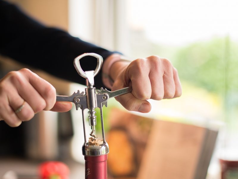 Pourquoi choisir un tire-bouchon électrique ?